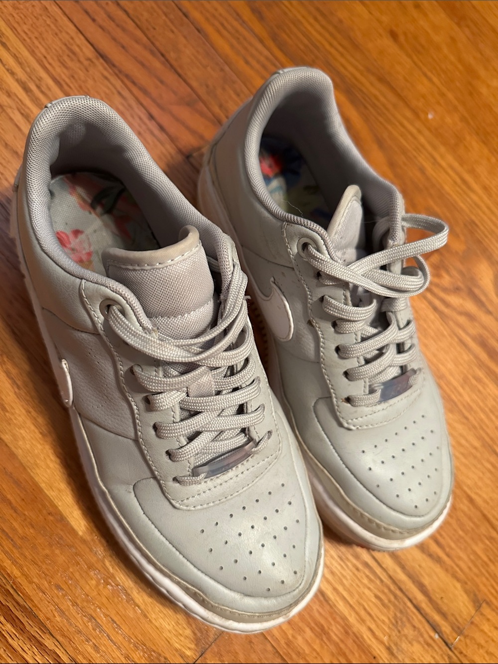 Nike Women's air force 1 jester